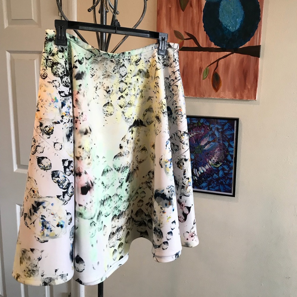 Ted Baker White Printed Skirt NWT